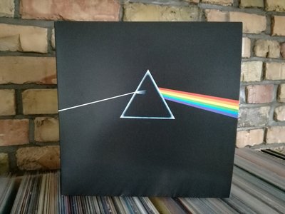 Pink Floyd - Dark Side Of The Moon (30th Anniversary).jpg