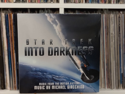 Michael Giacchino – Star Trek Into Darkness (Music From The Motion Picture).jpg