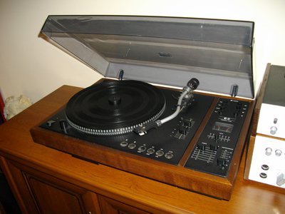 gramofon.jpg