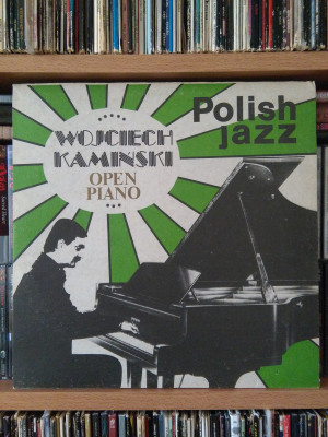 Open piano.jpg