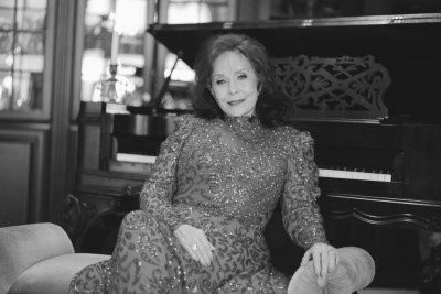 loretta lynn.jpg