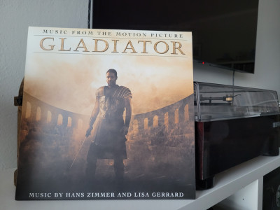 Hans Zimmer And Lisa Gerrard - Gladiator (Music From The Motion Picture).jpg