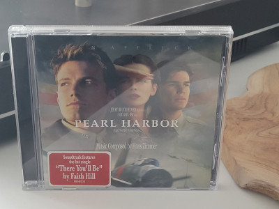 Hans Zimmer - Pearl Harbor (Music From The Motion Picture).jpg