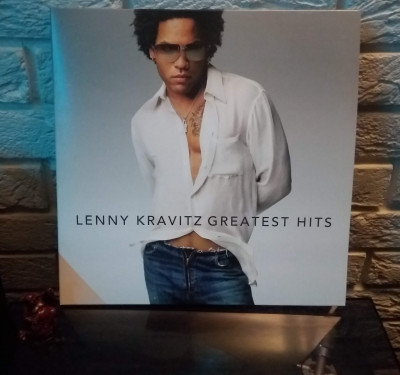 Lenny Kravitz – Greatest Hits.jpg