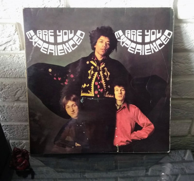 The Jimi Hendrix Experience – Are You Experienced.jpg