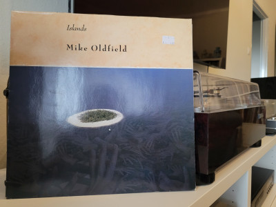 Mike Oldfield - Islands.jpg