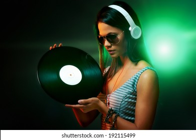 woman-dj-portrait-vinyl-record-260nw-192115499.jpg