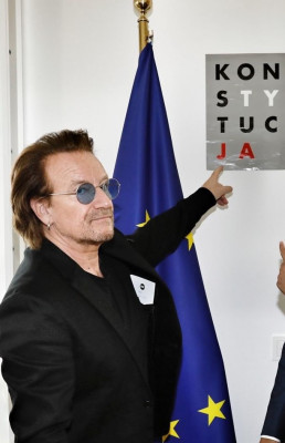 bono.jpg