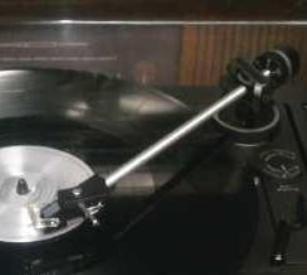 1954976402.jpg
