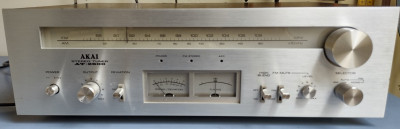 akai-front.jpg