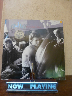A-Ha Hunting high and low.JPG
