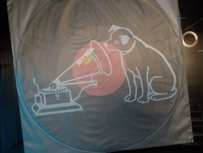 RCA Red Seal.jpg