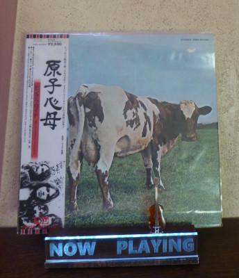 Pink Floyd Atom Heart Mother.jpg