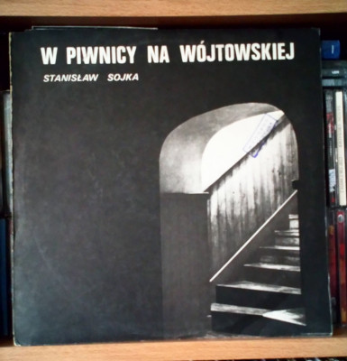 Sojka W Piwnicy na Wójtowskiej.jpg