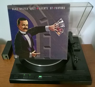 Blue Öyster Cult - Agents Of Fortune (EU 1976).jpg