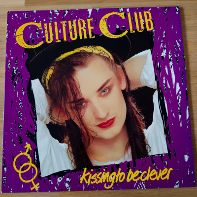 CULTURE CLUB KISSING TO BE CLEVER.jpg