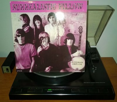 Jefferson Airplane - Surrealistic Pillow (US 2002).jpg