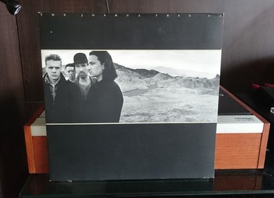 u2.jpg