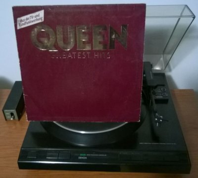 Queen - Greatest Hits (GER 1981).jpg