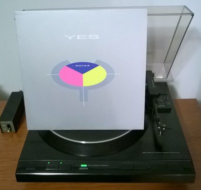 Yes - 90125 (EU 1983).jpg