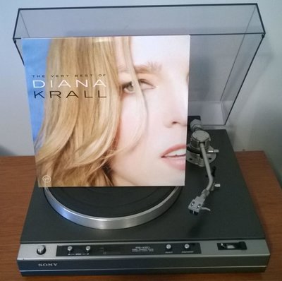 Diana Krall - The Very Best Of Diana Krall (NL 2007).jpg