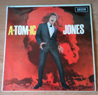A-Tom-ic Jones.JPG