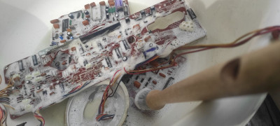 Technics 1700.jpg