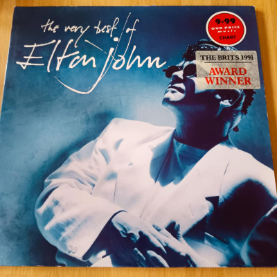 ELTON JOHN THE VERY BEST OF.jpeg