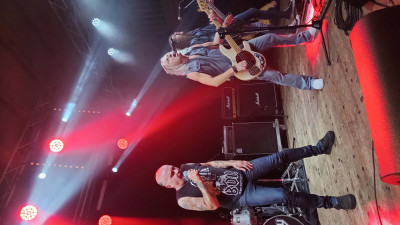 acdc.jpg