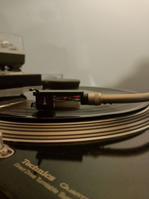 genon dl1102.jpg