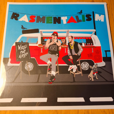 RASMENTALISM WYSZLI COŚ ZJEŚĆ.jpeg