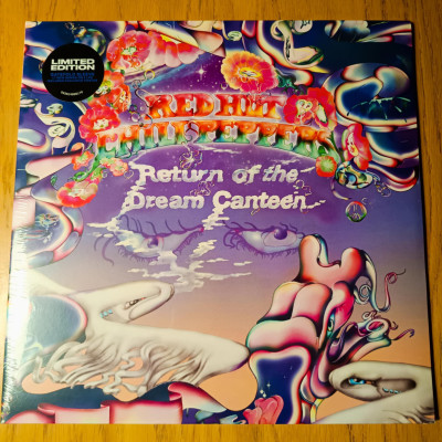 RED HOT CHILLI PEPPERS RETURN OF THE DREAM CANTEEN.jpeg