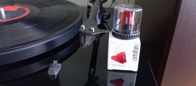 project-igła 2m red i silver.jpg