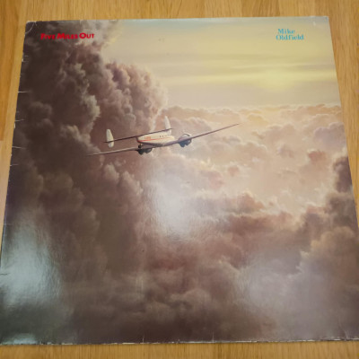 MIKE OLDFIELD FIVE MILES OUT.jpg