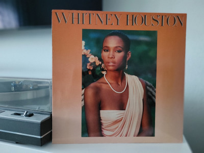 Whitney Houston – Whitney Houston.jpg