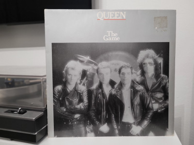 Queen – The Game.jpg