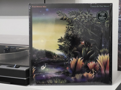 Fleetwood Mac – Tango In The Night.jpg
