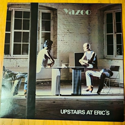 YAZOO UPSTAIRS AT ERIC'S.jpg