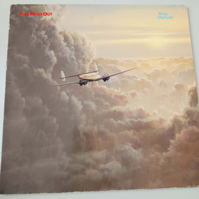 MIKE OLDFIELD FIVE MILES OUT.jpg