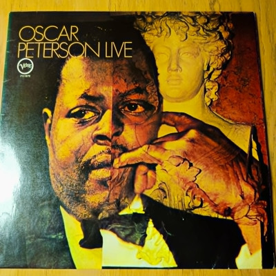 OSCAR PETERSON LIVE.jpg