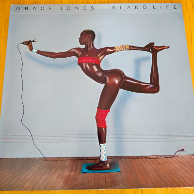 GRACE JONES ISLAND LIFE.jpg
