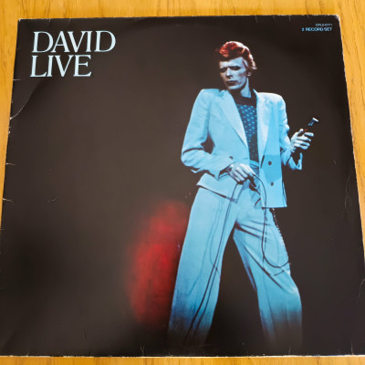 DAVID BOWIE DAVID LIVE.jpg
