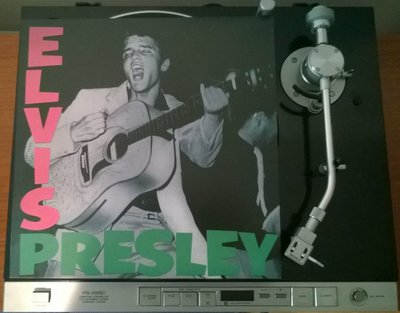 Elvis Presley - Elvis Presley (EU 2009).jpg