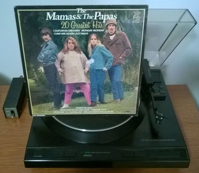Mamas & The Papas (The) - 20 Greatest Hits (UK 1980).jpg