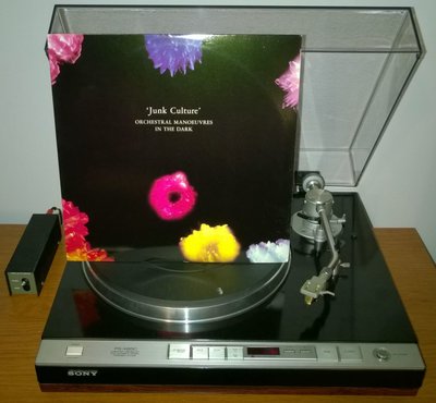 Orchestral Manoeuvres In The Dark - Junk Culture (US 1984).jpg