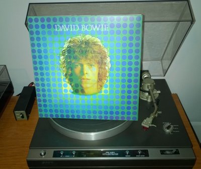 David Bowie - David Bowie (EU 2016).jpg