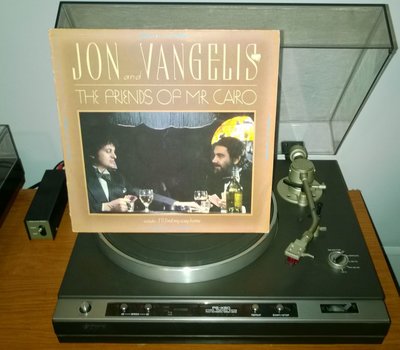 Jon And Vangelis - The Friends Of Mr Cairo (NL 1981).jpg