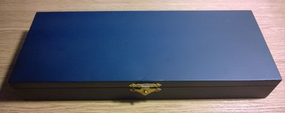 Box03.jpg