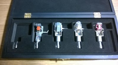 Box04.jpg