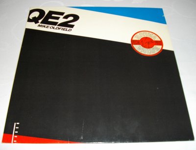 MIKE OLDFIELD QE2 A.jpg